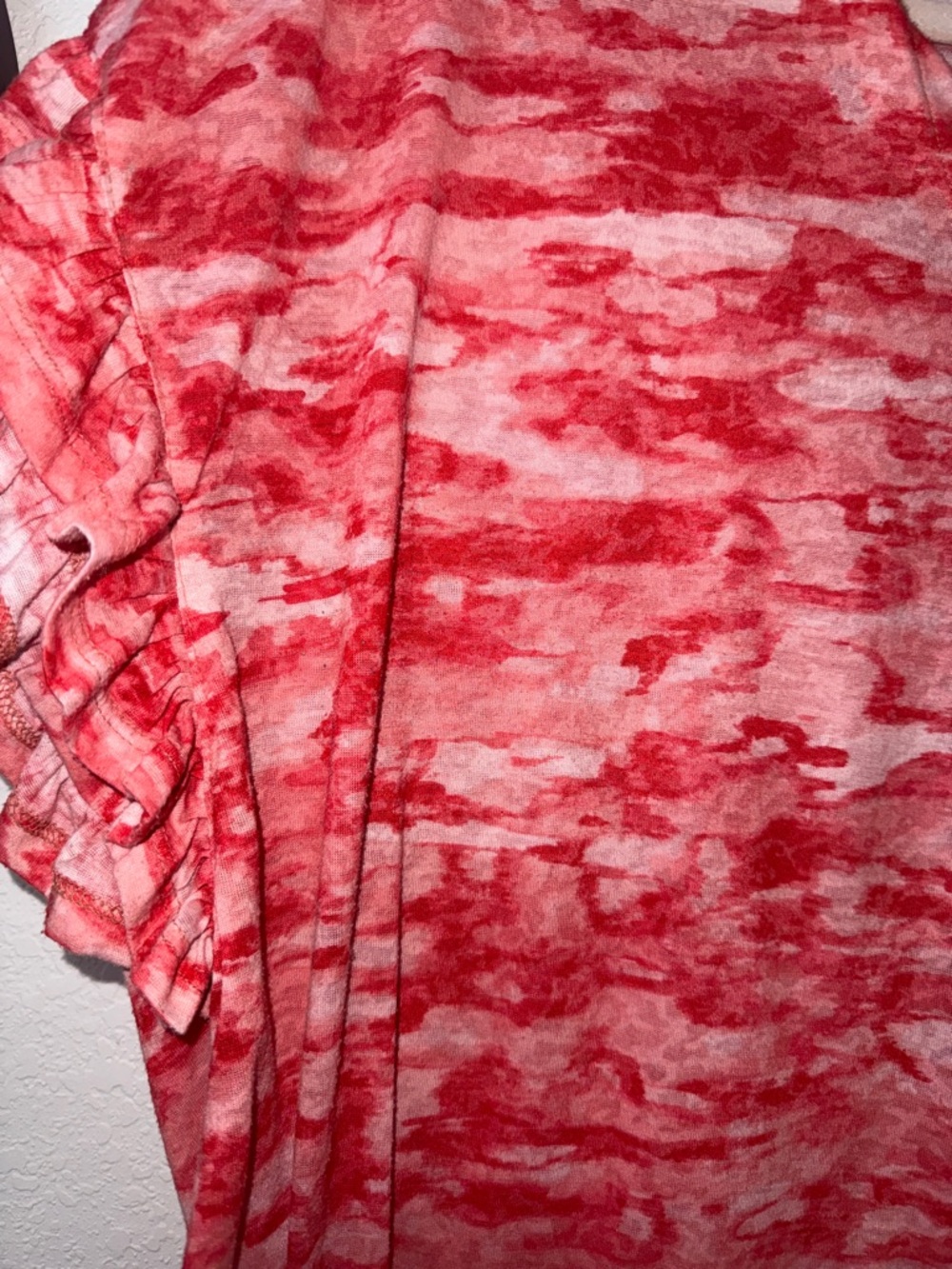 🌈 Ruby Rd. V-Neck Short Sleeve Top - Picture 3 of 4